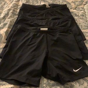 3 volleyball Nike spandex